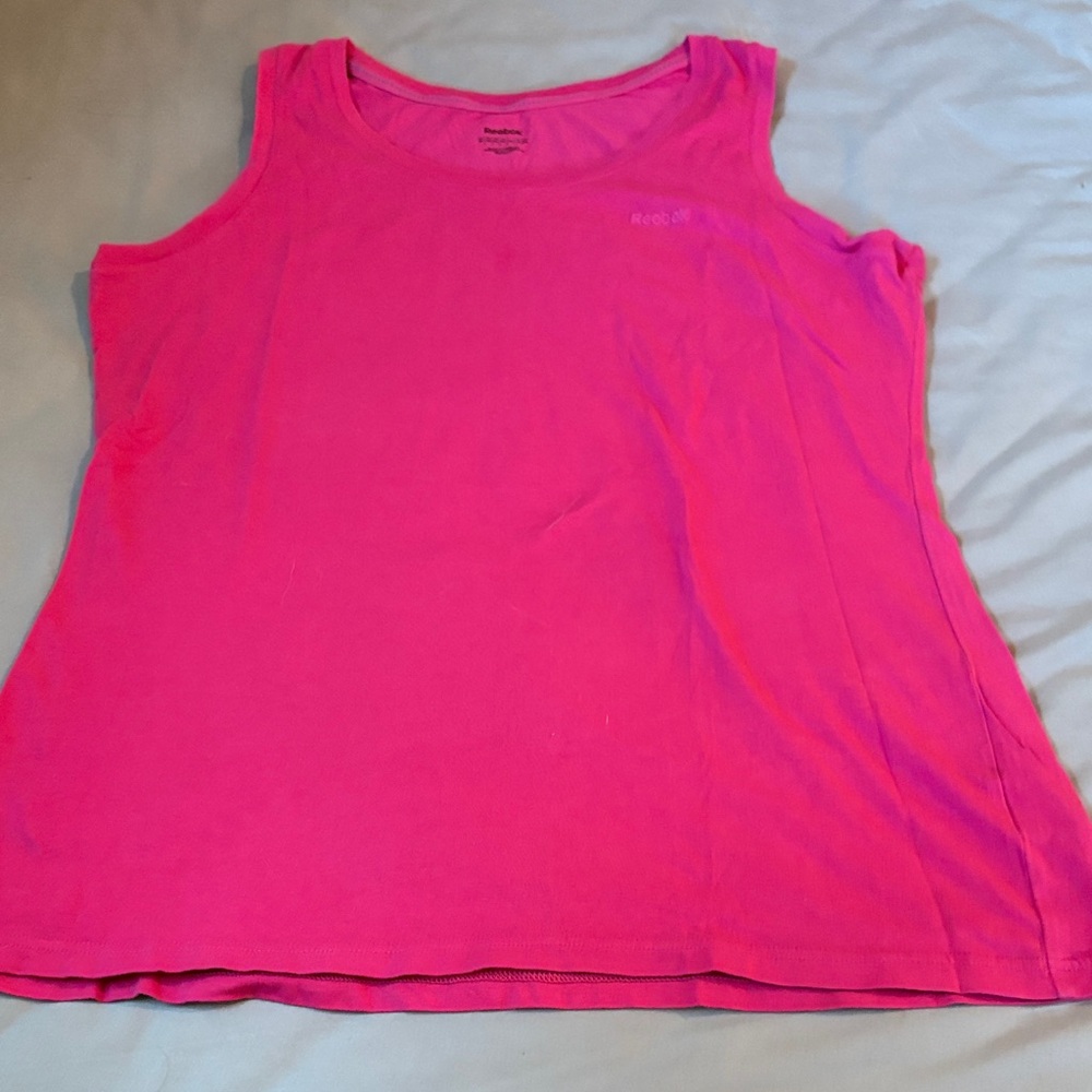 NWOT Reebok Women's Vibrant Pink Tank Top